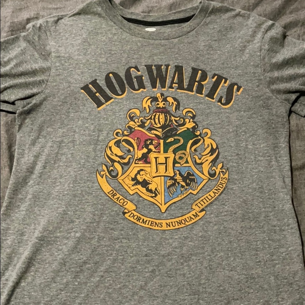 Hogwarts Tee